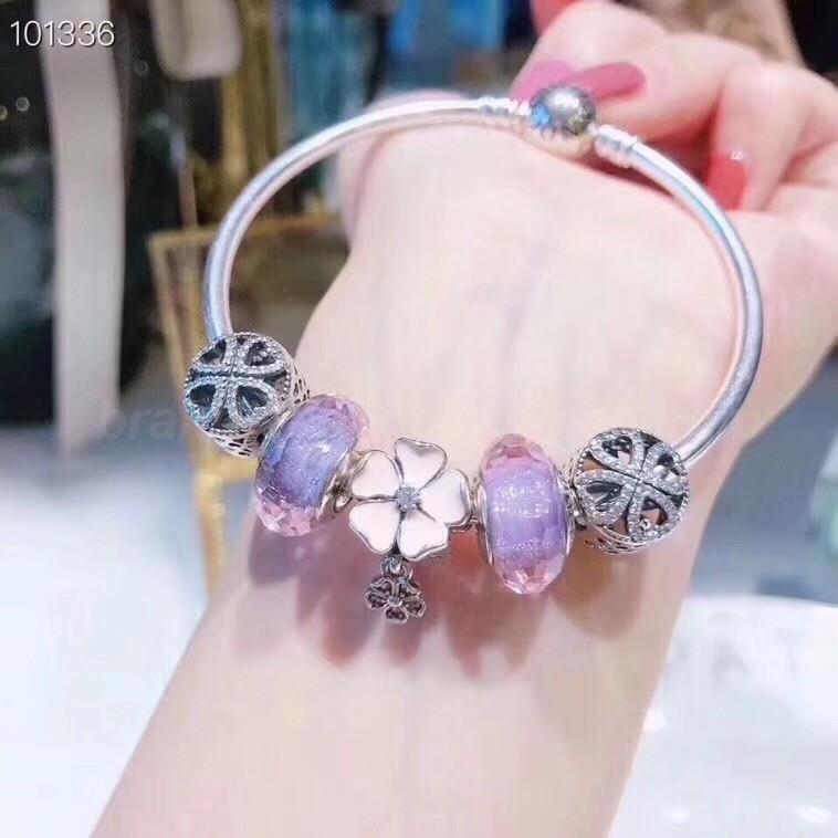 Pandora Bracelets 943